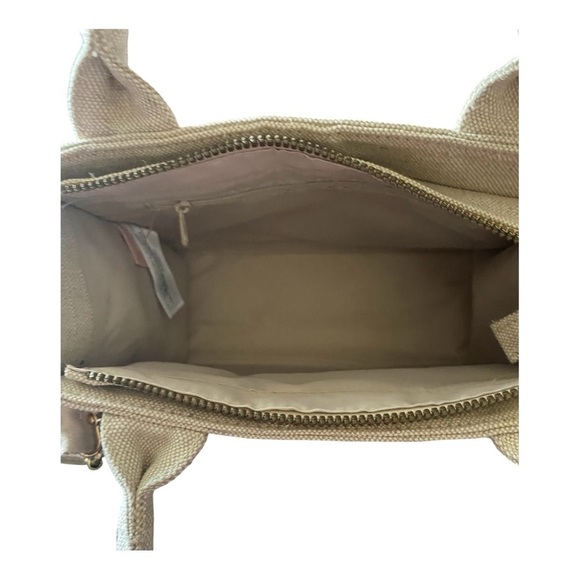 NWT-HELLO KITTY SANRIO CROSSBODY/TOTE BAG BY PRIMARK - Picture 6 of 7